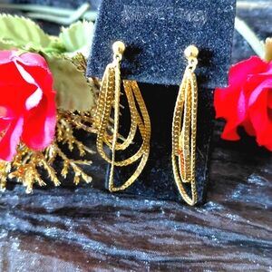 Elegant Gold Multistrand Dangle Earrings